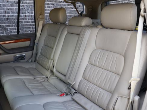 Used 2007 Lexus LX 470 4WD image 50