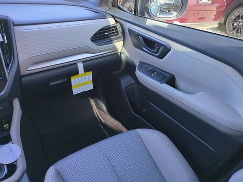 Used 2025 Subaru Forester Premium image 19