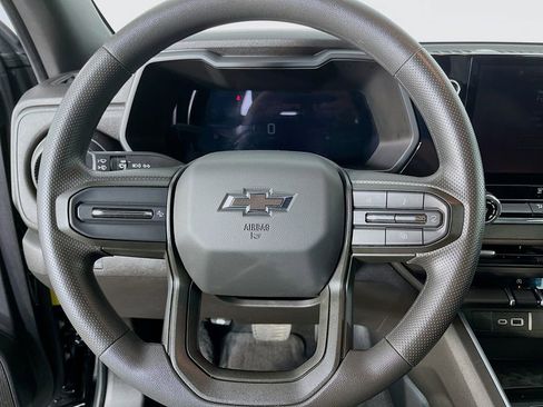 Used 2023 Chevrolet Colorado Trail Boss AWD/4WD image 13