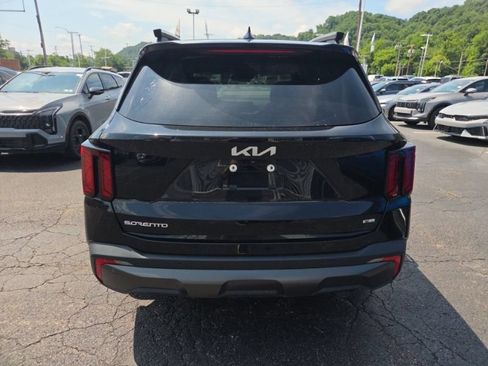 Used 2024 Kia Sorento X-Line EX AWD/4WD image 6