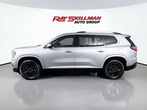 Used 2024 GMC Acadia Denali FWD image 4