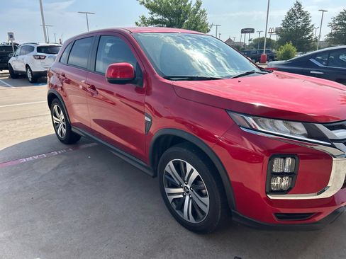 Used 2024 Mitsubishi Outlander Sport AWD image 4