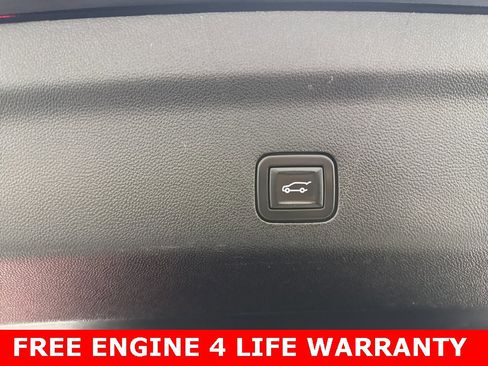 Used 2021 Chevrolet Tahoe LT image 29