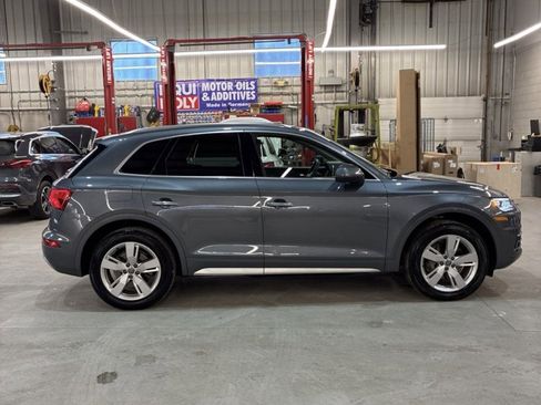 Used 2019 Audi Q5 2.0T Premium Plus w/ Premium Plus Package image 6