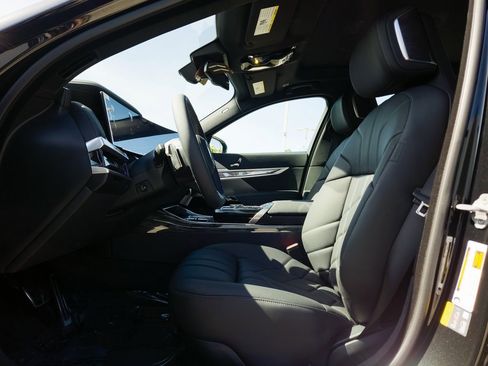 New 2026 BMW i7 eDrive50 w/ M Sport Package image 7