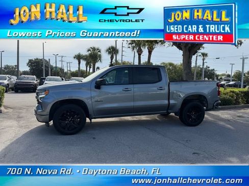 Used 2024 Chevrolet Silverado 1500 RST AWD/4WD image 3