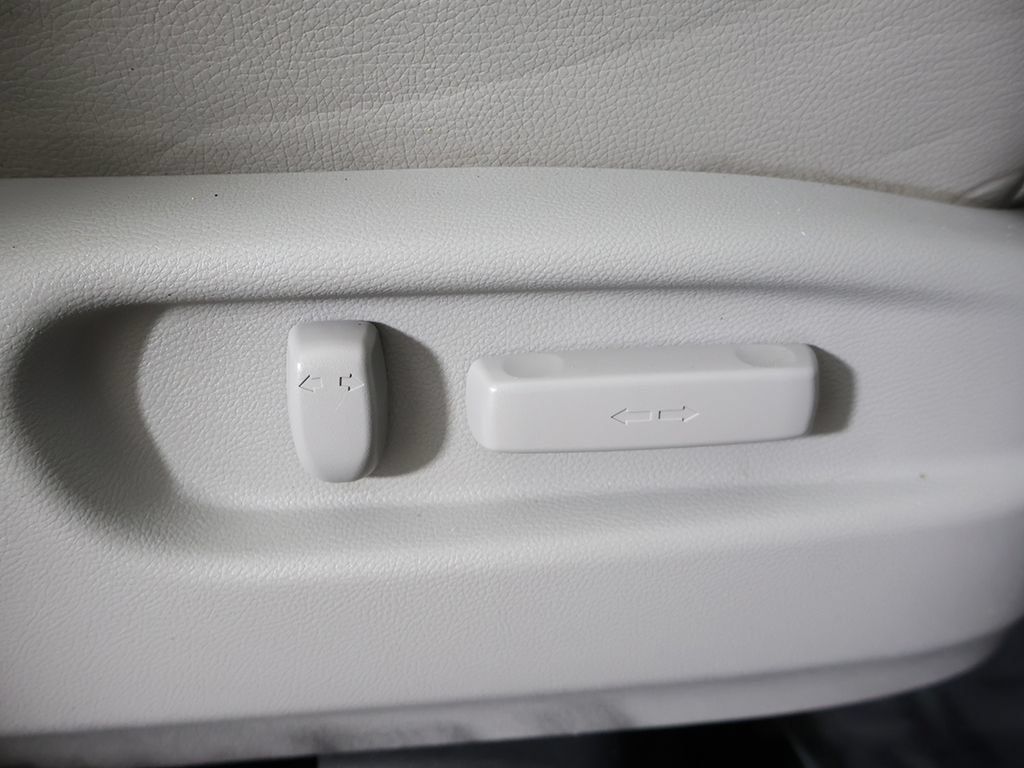 Used 2017 Honda Pilot EX-L image 34
