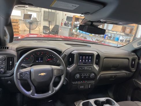 Used 2024 Chevrolet Silverado 1500 Custom AWD/4WD image 21