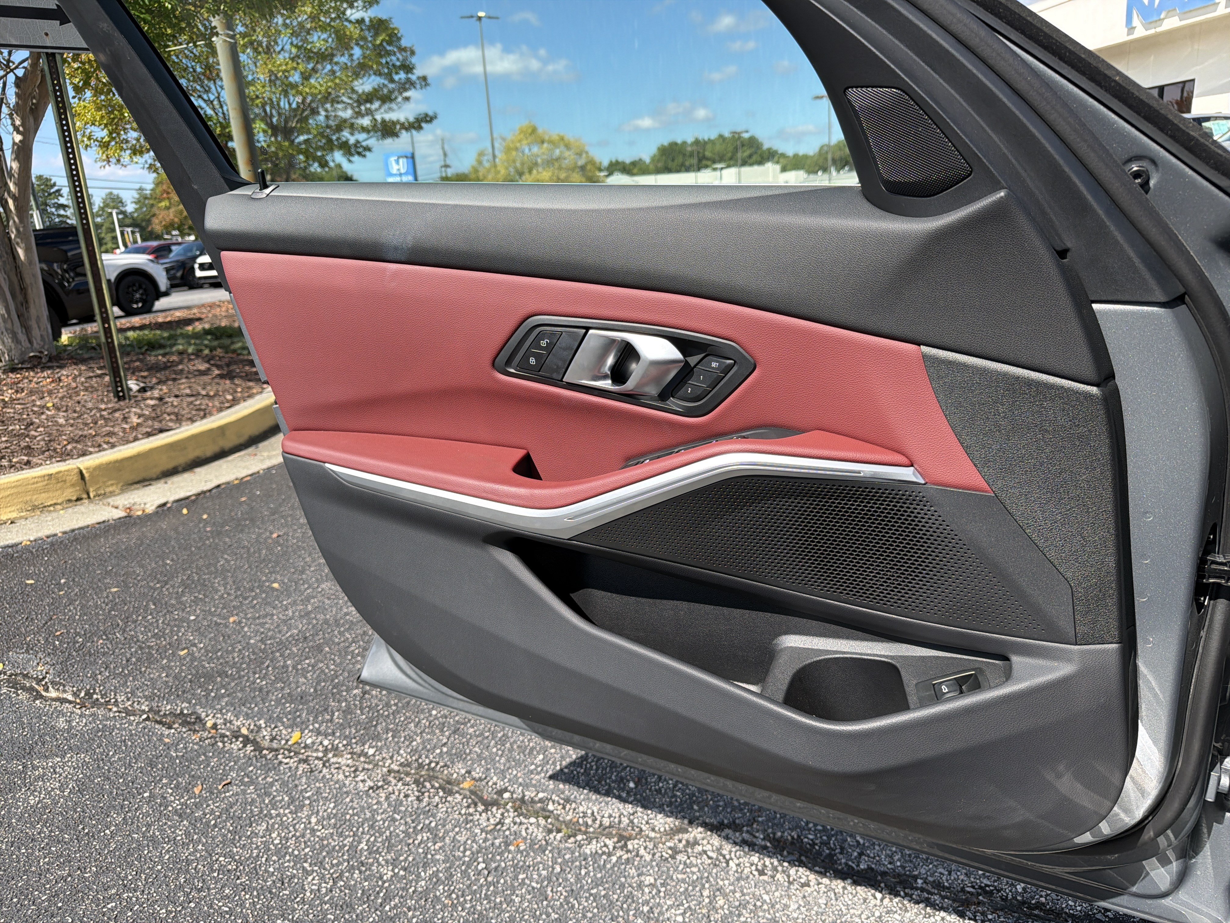 Certified 2026 BMW 330i Sedan RWD image 15