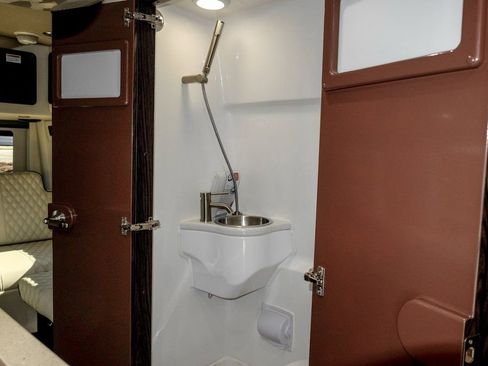 New 2024 Mercedes-Benz Sprinter 3500 image 41