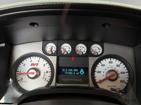 Used 2010 Ford F150 Raptor AWD/4WD image 20