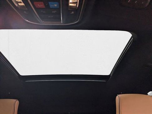 New 2025 Jeep Grand Cherokee Summit image 15