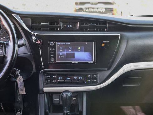 Used 2016 Scion iM image 16