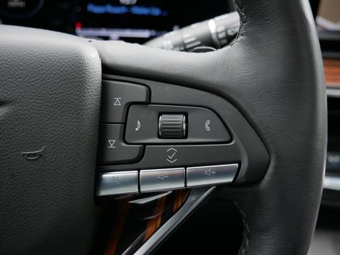 Certified 2023 Cadillac Escalade Premium Luxury w/ Performance Package AWD/4WD image 29