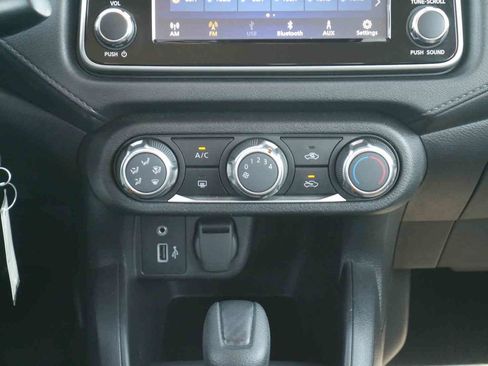 Used 2024 Nissan Versa S w/ Trunk Package FWD image 8