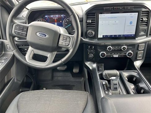 Used 2022 Ford F150 XLT w/ Equipment Group 302A High image 13