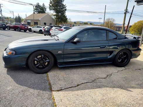 Used 1994 Ford Mustang GT image 6