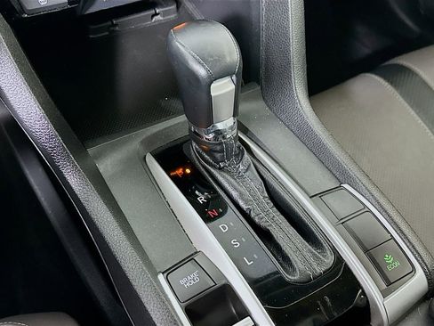 Certified 2018 Honda Civic Touring image 22