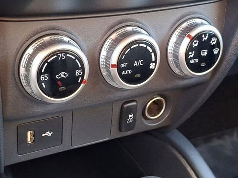 Used 2021 Mitsubishi Outlander Sport ES image 15