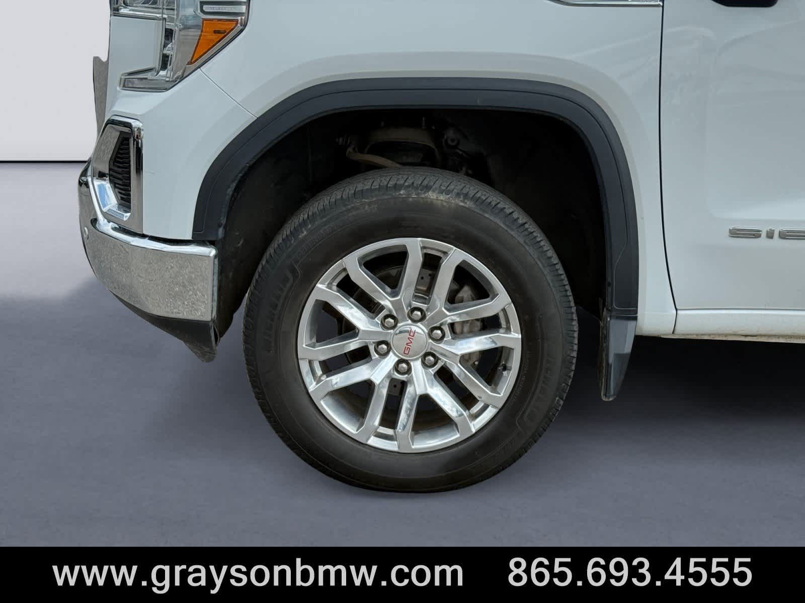 Used 2020 GMC Sierra 1500 SLT w/ SLT Premium Plus Package AWD/4WD image 9