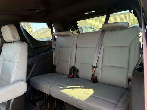 Used 2022 Chevrolet Tahoe LT w/ LT Signature Plus Package image 26