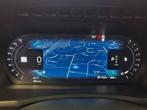 Certified 2025 Volvo XC90 B5 Plus image 37