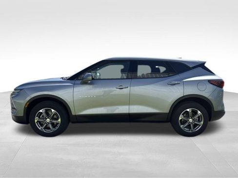 Used 2023 Chevrolet Blazer LT w/ Driver Confidence Package AWD/4WD image 10