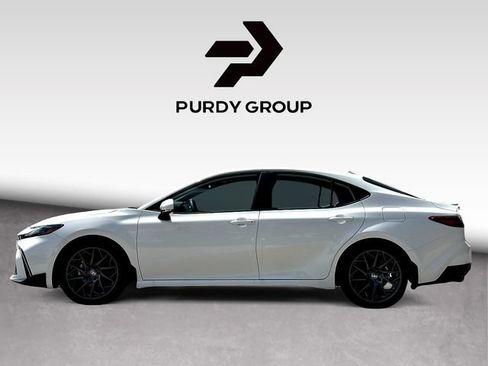 New 2026 Toyota Camry SE FWD image 5