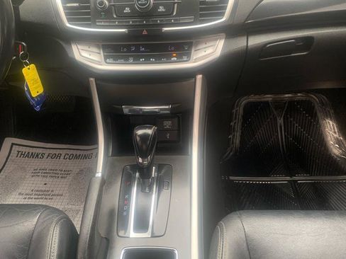 Used 2014 Honda Accord Sport image 11