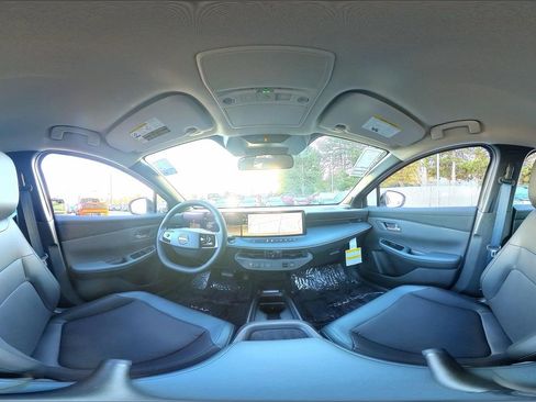 New 2026 Nissan Leaf SV+ w/ Floor Mat Package (SV+) image 15