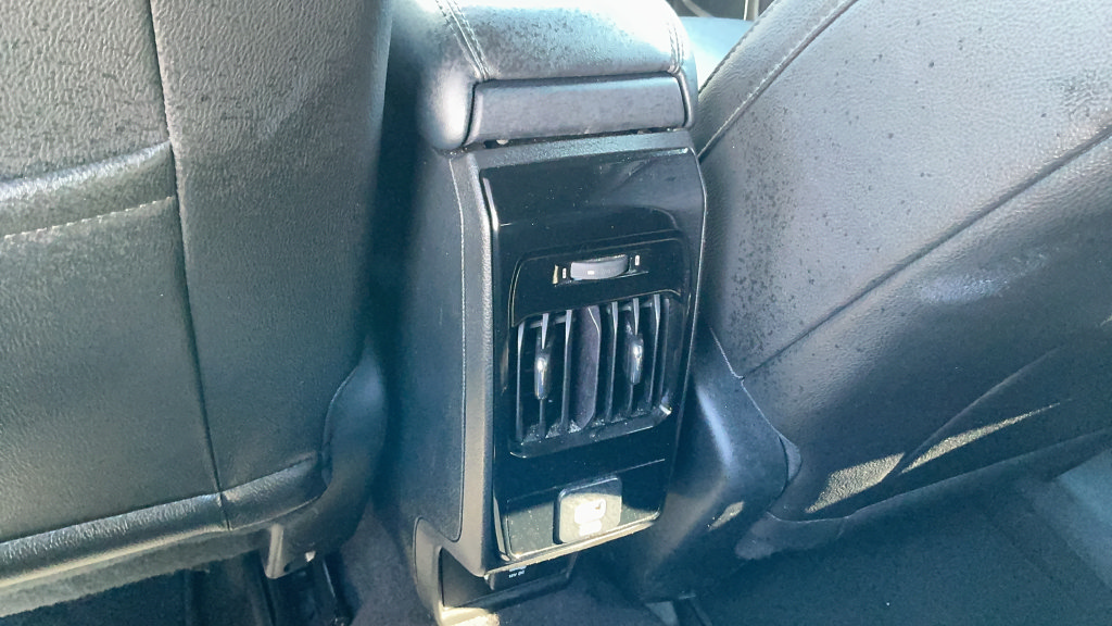 Used 2024 Jeep Compass Latitude AWD/4WD image 10