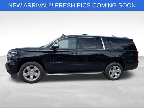 Used 2016 Chevrolet Suburban LTZ AWD/4WD image 3