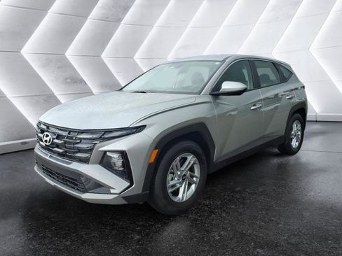 New 2026 Hyundai Tucson SE FWD image 1