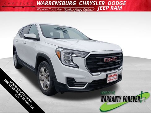 Used 2024 GMC Terrain SLE AWD/4WD image 1