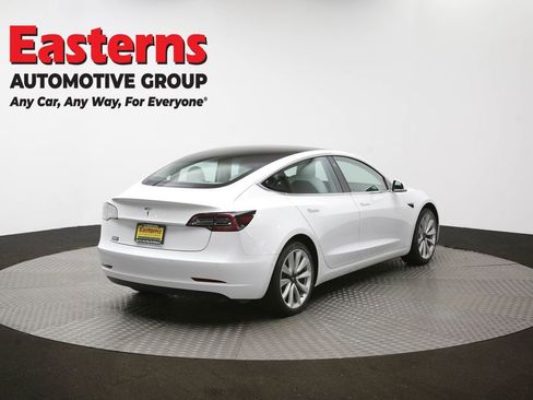 Used 2019 Tesla Model 3 Standard Range image 37