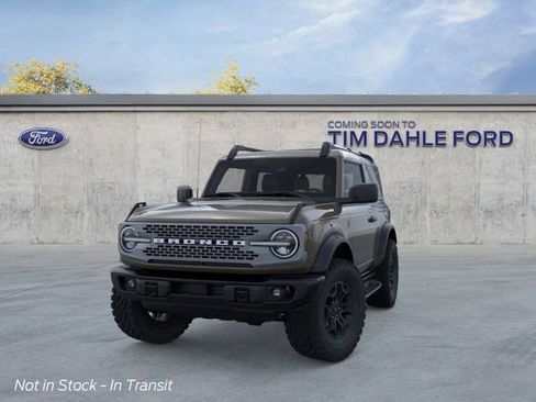 New 2026 Ford Bronco Badlands image 2