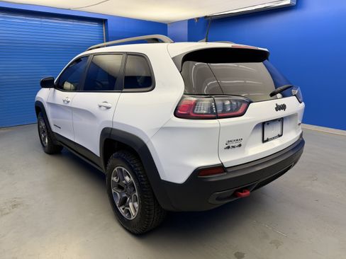 Used 2020 Jeep Cherokee Trailhawk w/ Comfort/Convenience Group AWD/4WD image 5