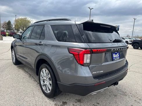 New 2026 Ford Explorer Active AWD/4WD image 7