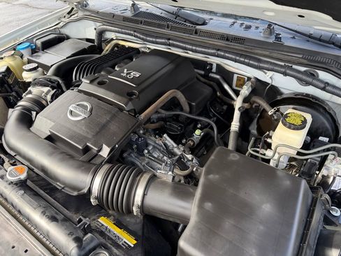 Used 2016 Nissan Frontier SV w/ SV Value Truck Package image 39