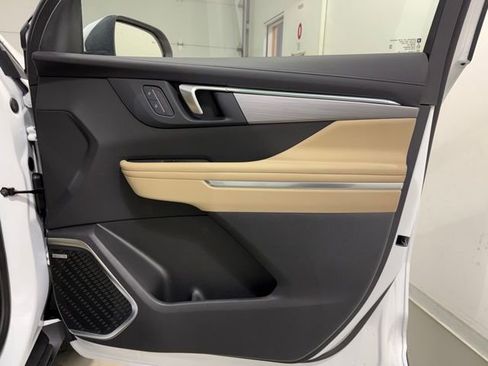 New 2026 Buick Enclave Preferred w/ LPO, All-Weather Package image 29