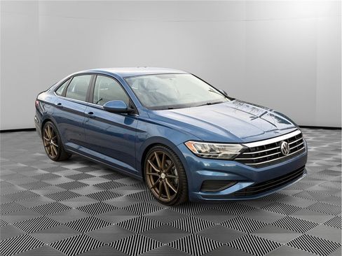 Used 2020 Volkswagen Jetta S w/ Driver Assistance Package FWD image 8