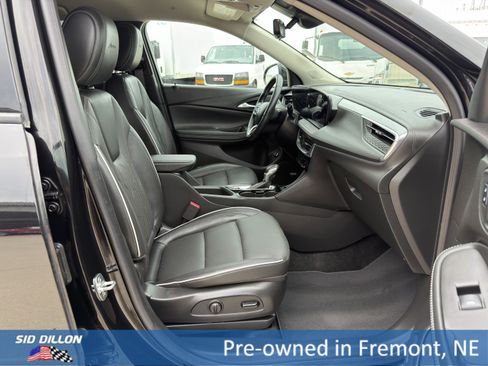 Used 2024 Buick Encore GX Avenir w/ Avenir Technology Package AWD/4WD image 15