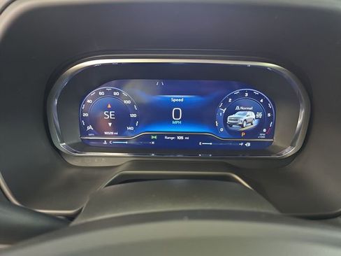 Used 2024 Chevrolet Tahoe High Country w/ Premium Package image 18