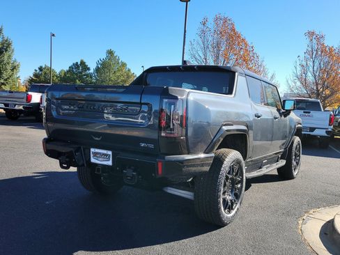 New 2026 GMC Hummer EV 4x4 Crew Cab w/ LPO, Dark Essentials Package image 3