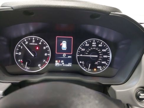 Used 2024 Subaru Crosstrek 2.0i Premium AWD/4WD image 19