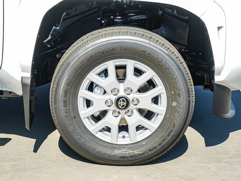 New 2026 Toyota Tacoma SR5 RWD image 11