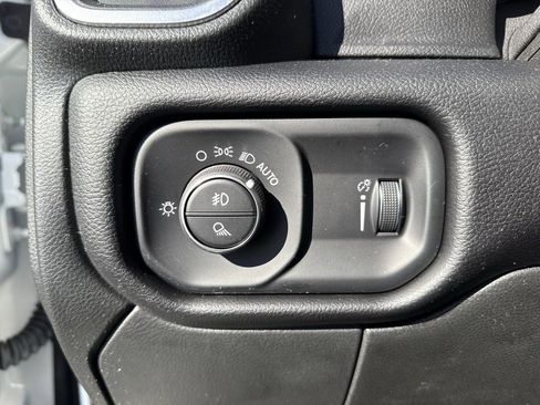 Used 2024 RAM 2500 Big Horn w/ Night Edition image 18