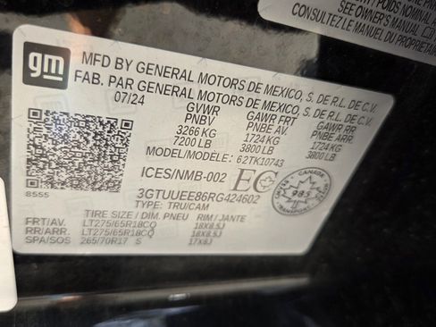 Certified 2024 GMC Sierra 1500 AT4 w/ AT4 Preferred Package AWD/4WD image 28