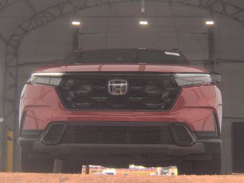 Used 2023 Honda CR-V Sport image 2