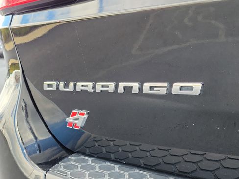 Used 2023 Dodge Durango GT image 6